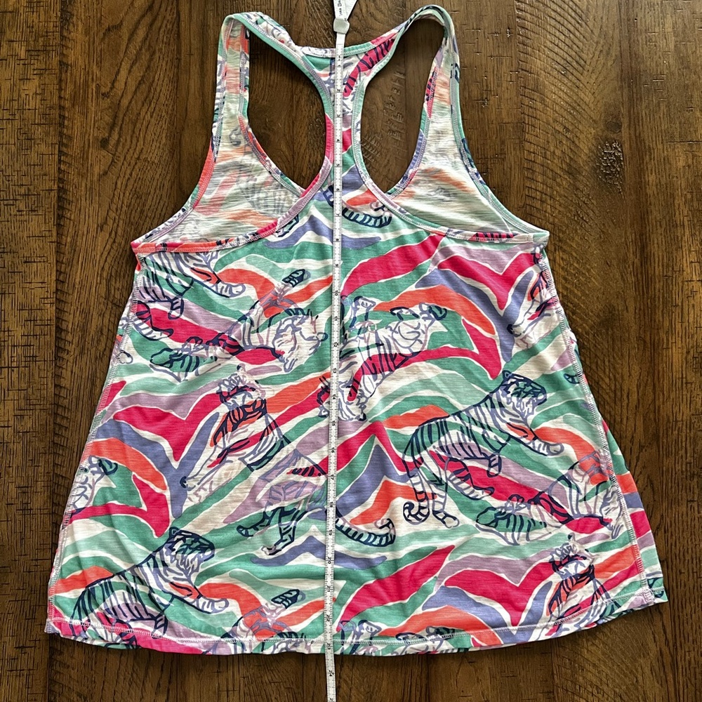 Lilly Pulitzer Racerback tee shirt animal print multi colored size medium - Picture 9 of 14